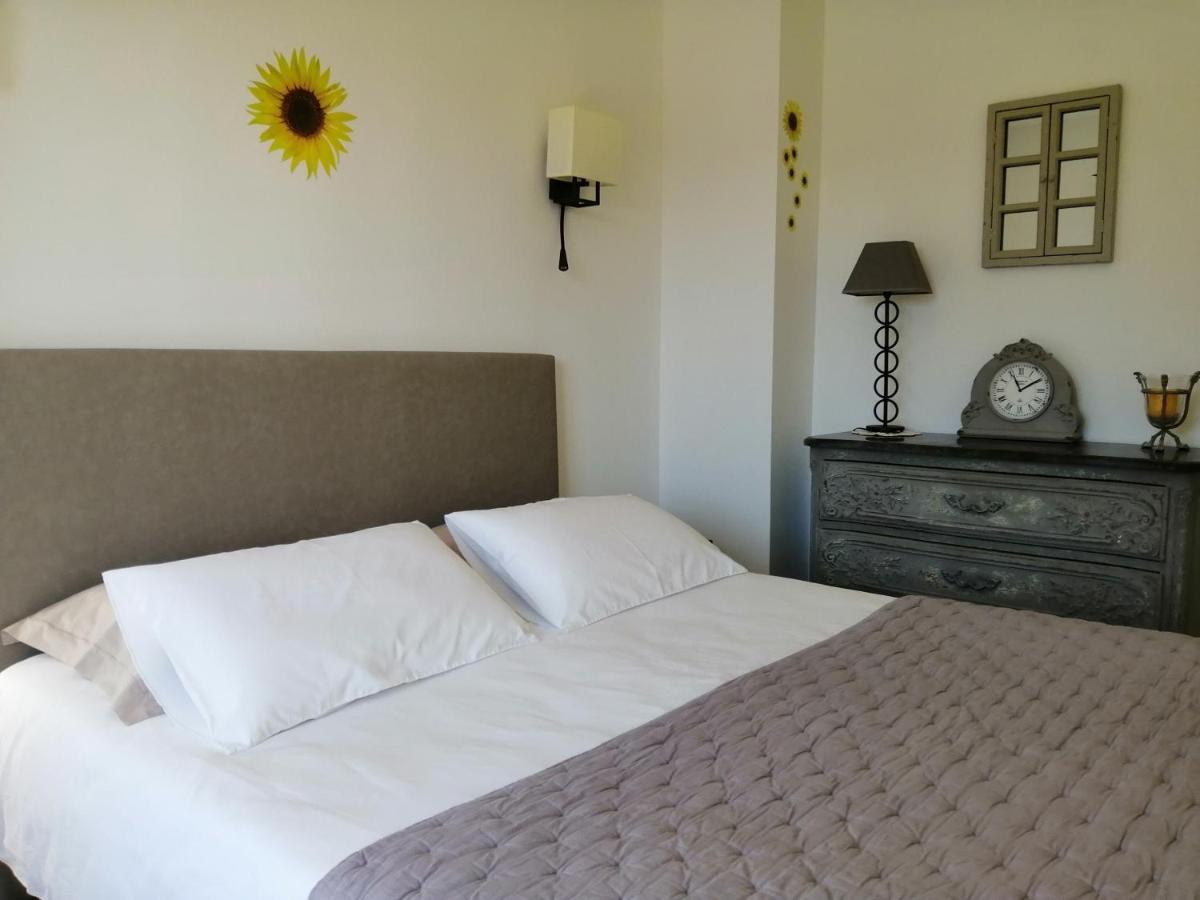 فيلا Le Cabanon De Laura LʼIsle-sur-la-Sorgue المظهر الخارجي الصورة